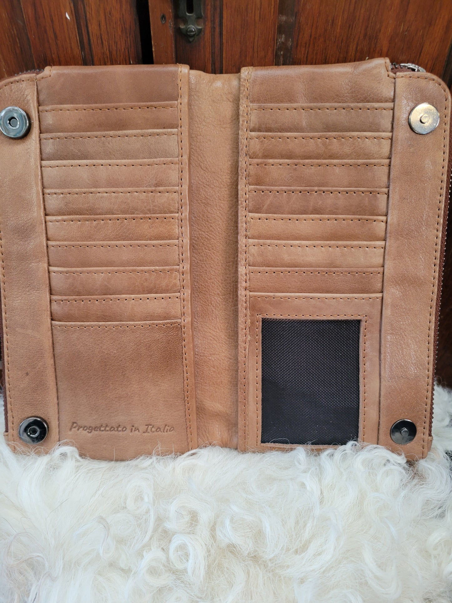 Elena Wallet