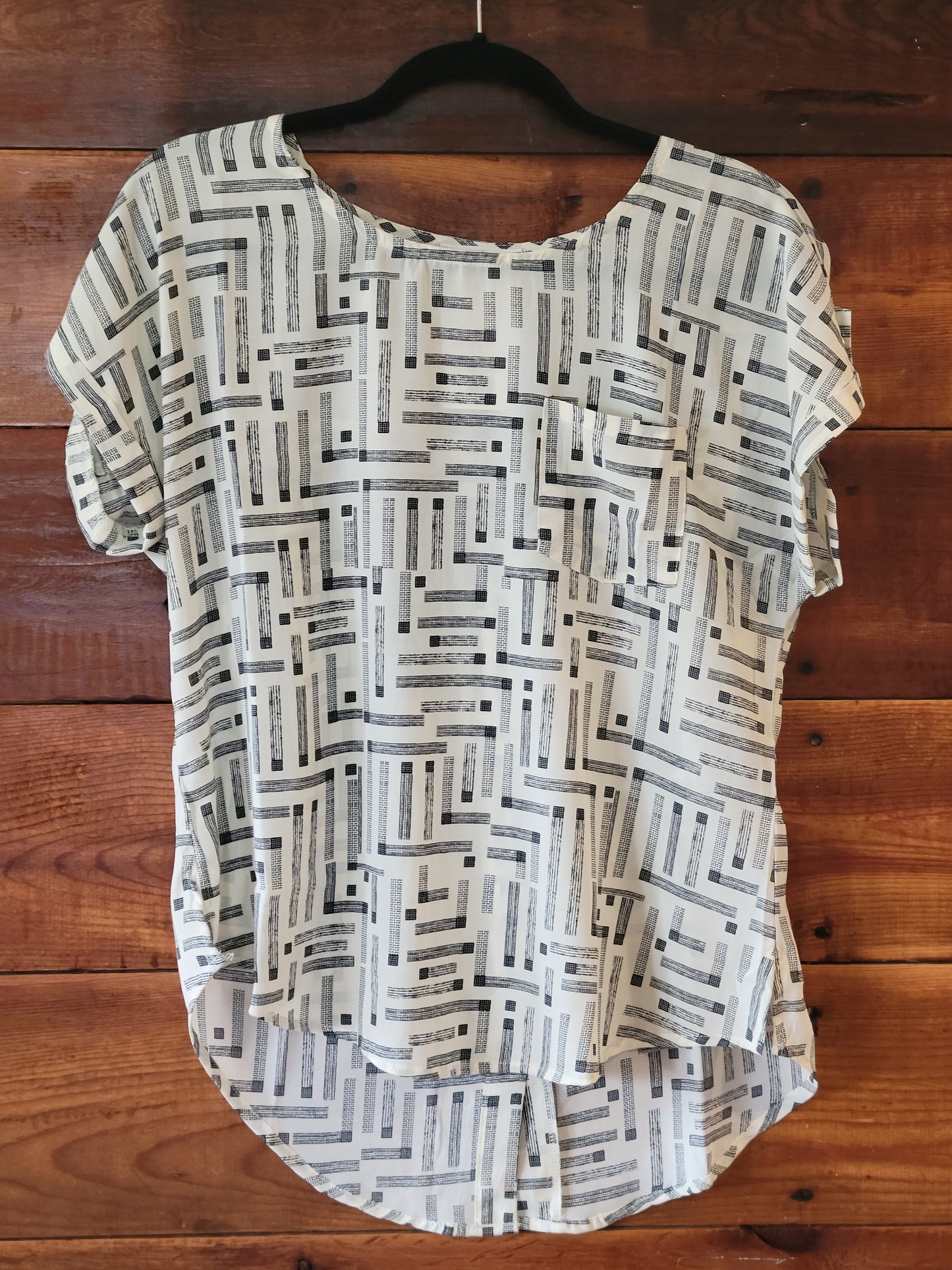 Linear Print Top