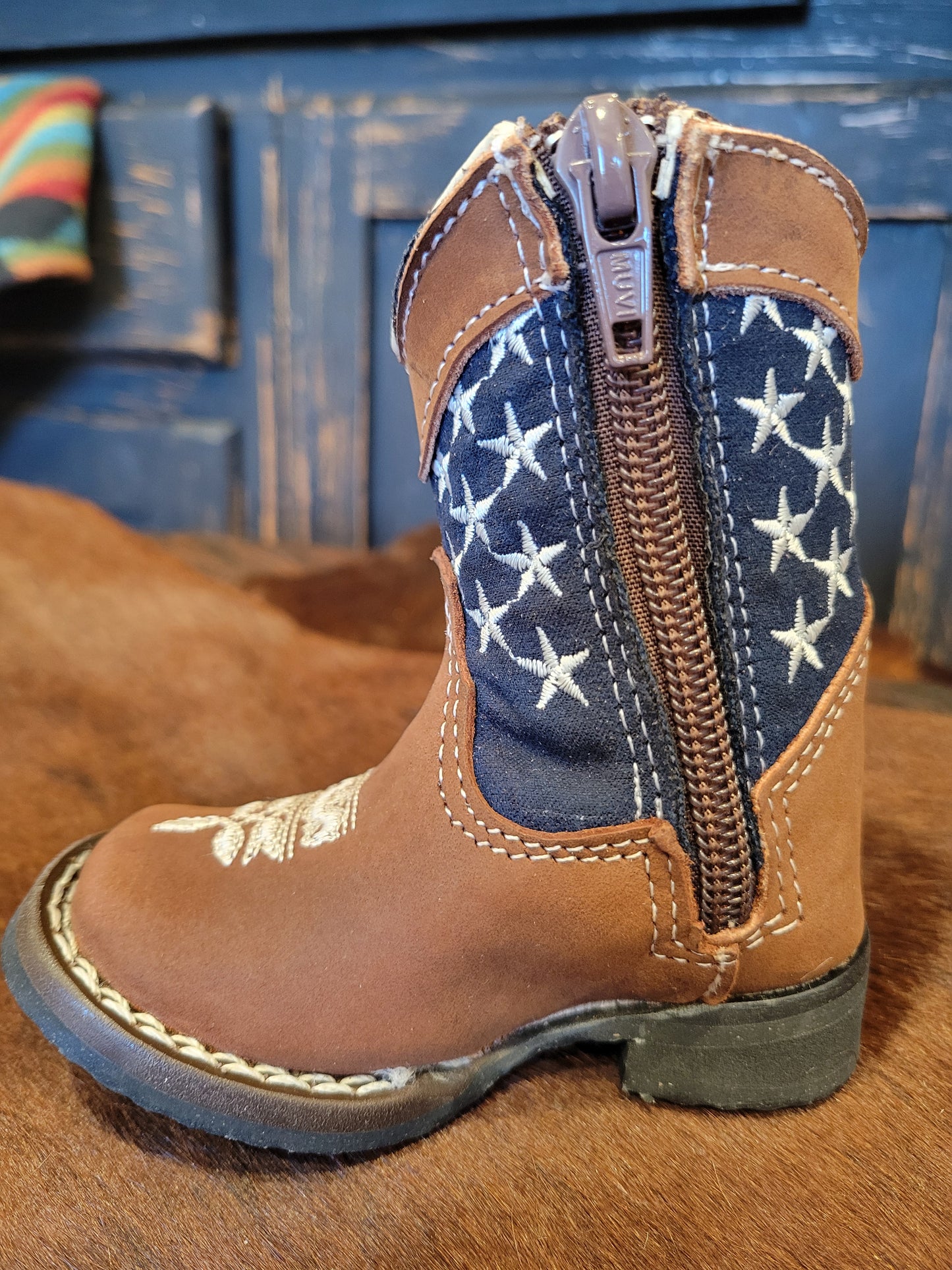 Stars Square Toe Boots