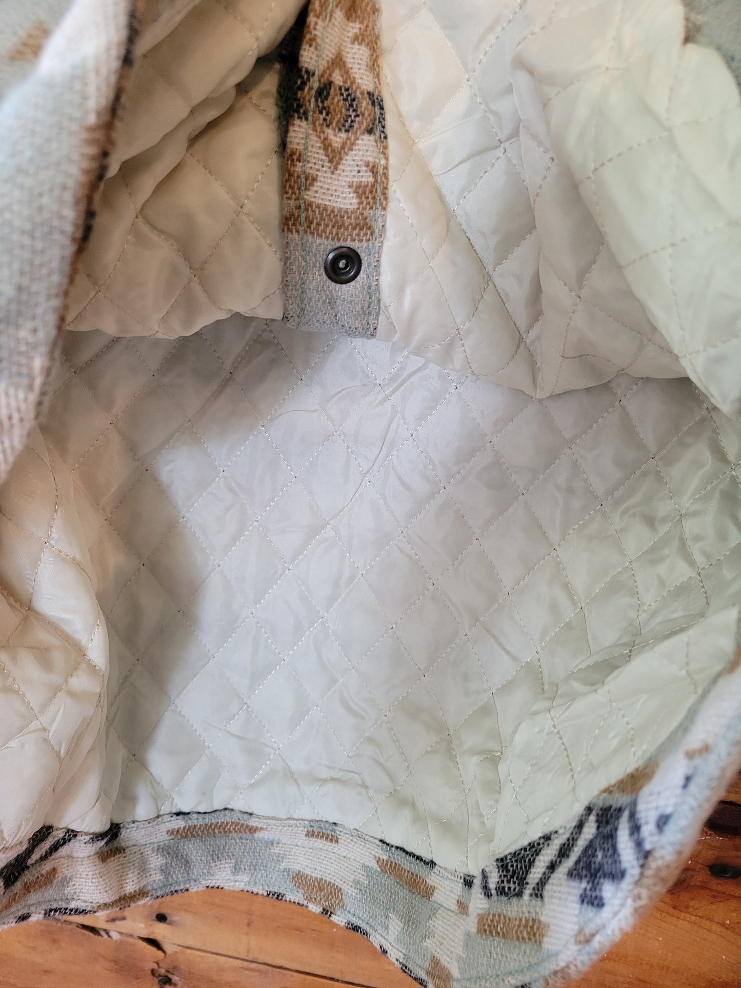 Wrangler Retro® Quilt Lined Jacquard Shacket