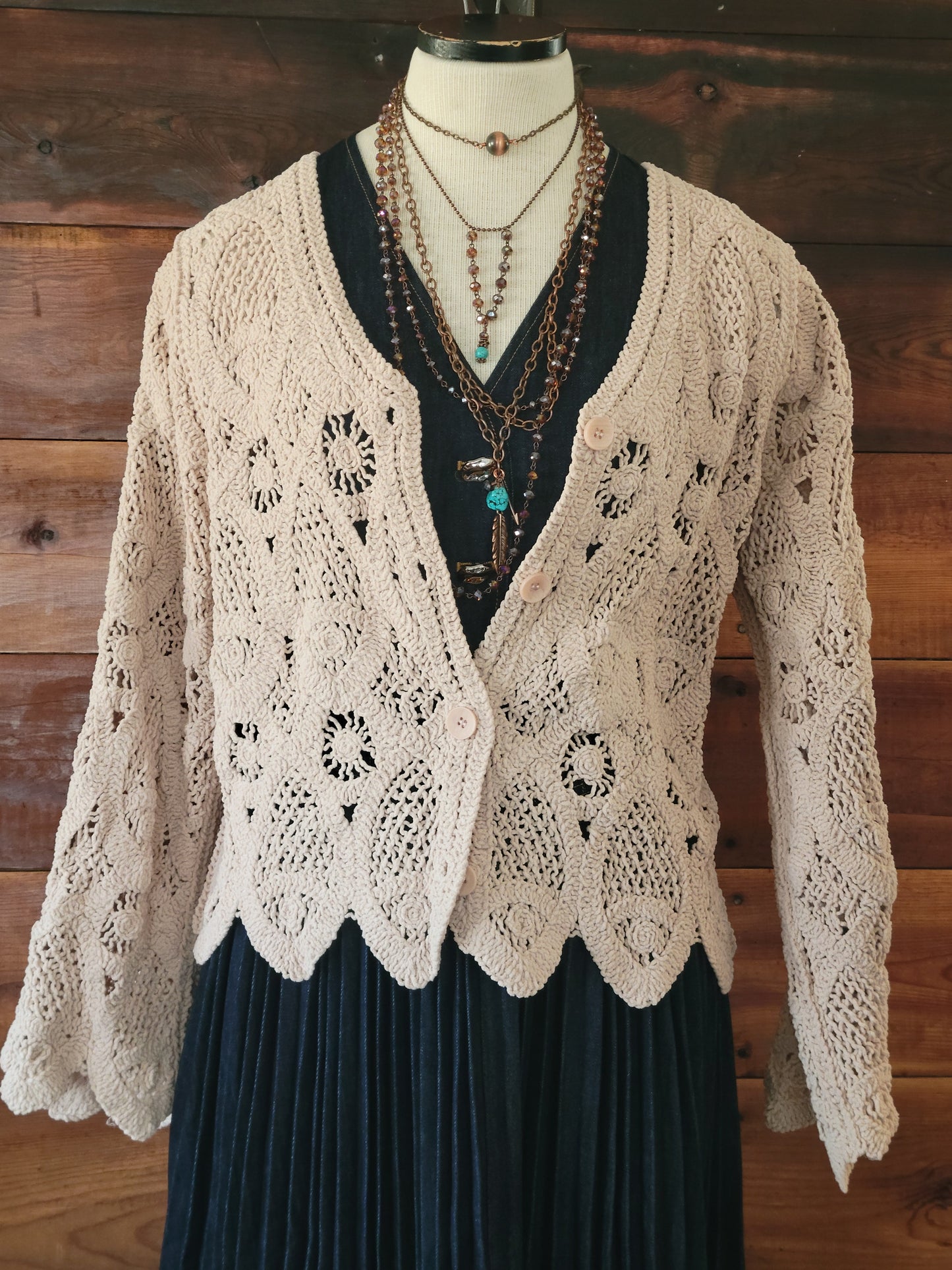 Soft Scallop Crochet - White Owl Creek Boutique