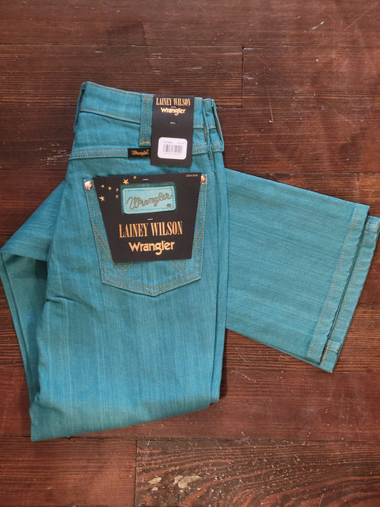 Wrangler X Lainey Wilson Boot Hugger Jean