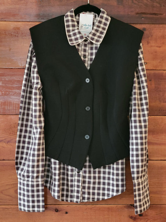 Black Tailered Sleeveless Vest