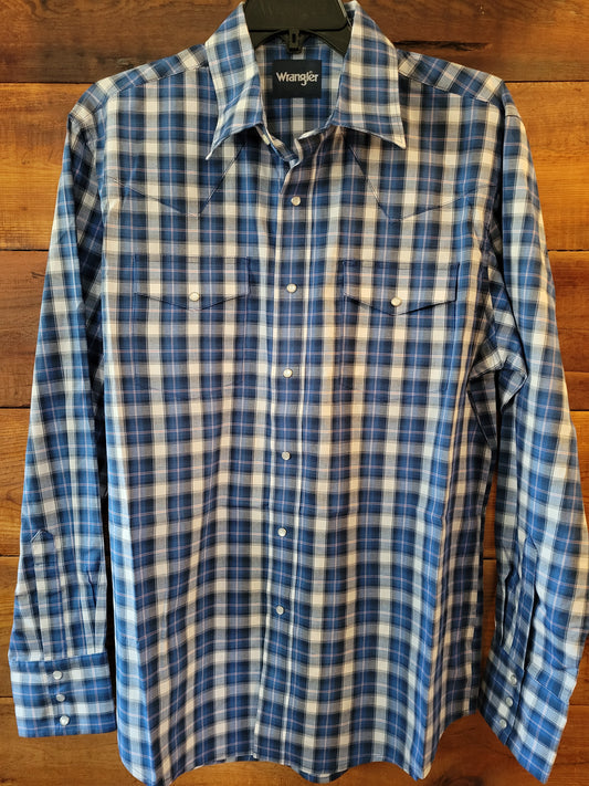 Wrangler Wrinkle Resistant Snap