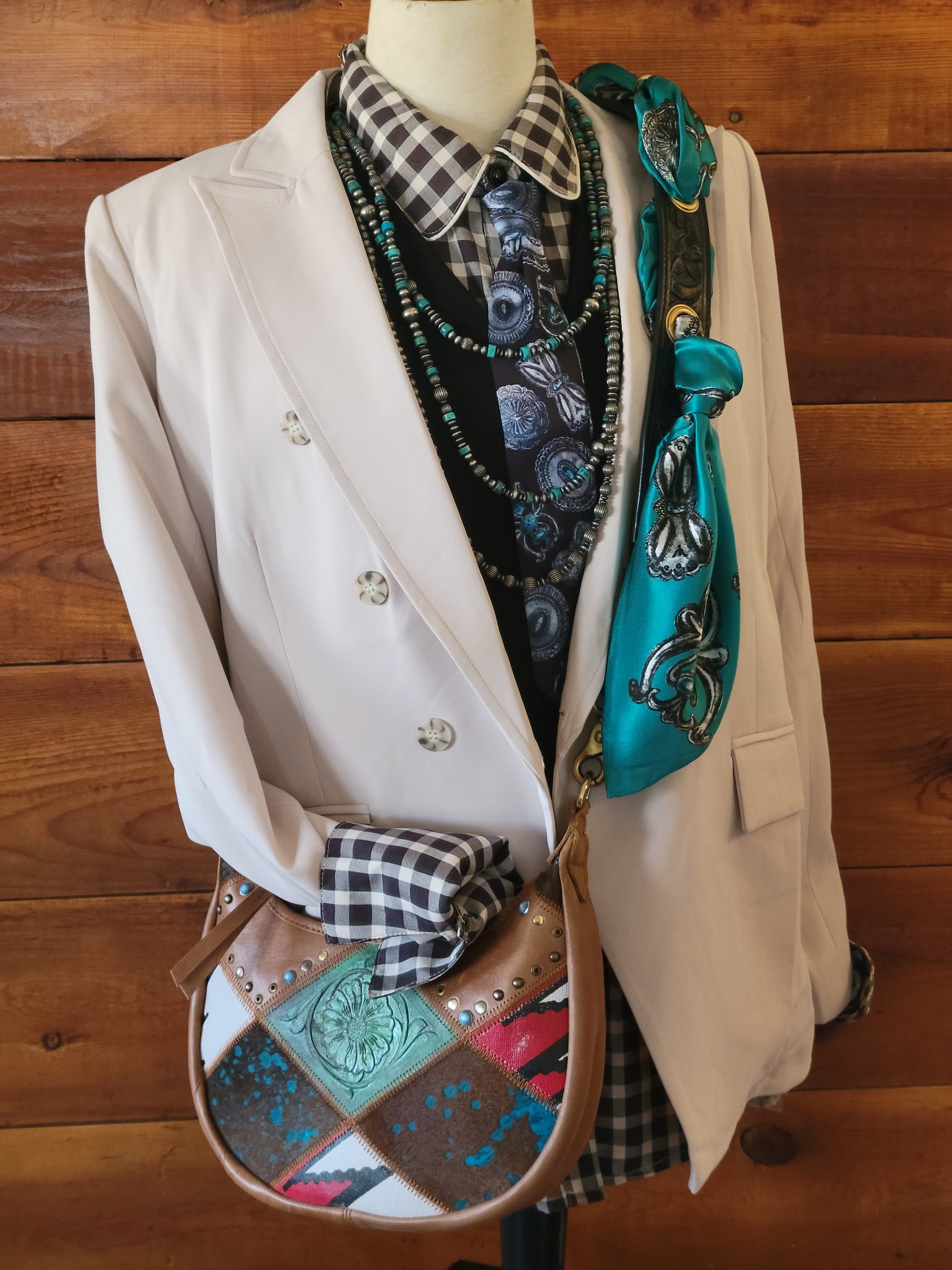 Black Tailered Sleeveless Vest - White Owl Creek Boutique