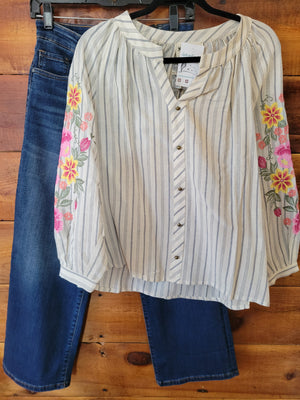 Ivory Stripe Embroidered Sleeve - White Owl Creek Boutique